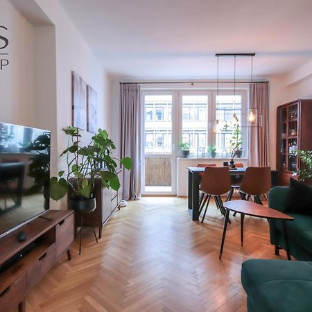Beautiful Apartment In The City Center Cracovie Extérieur photo
